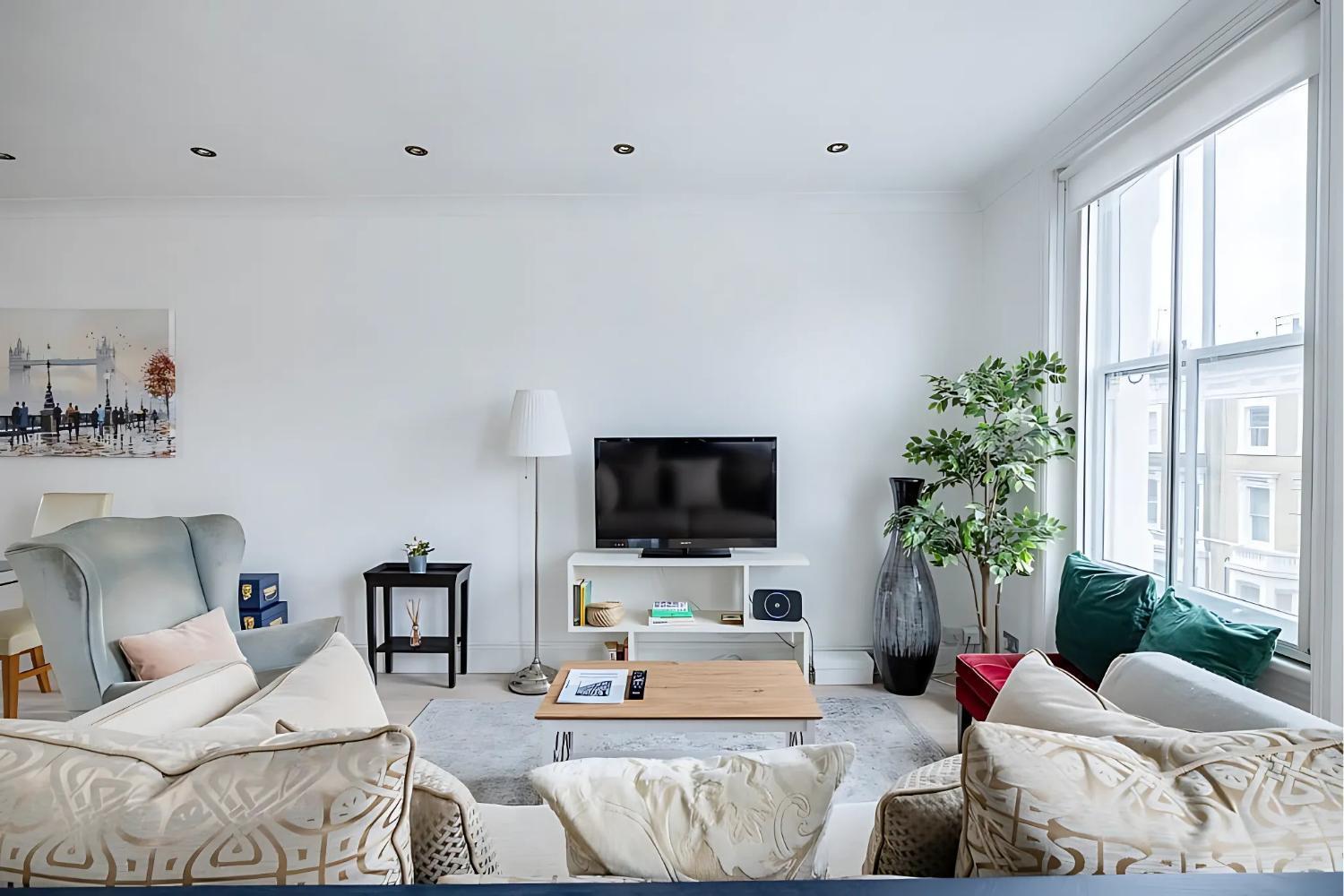 Stylish 2br Chelsea Penthouse With Private Rooftop Лондон